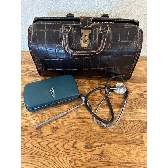 Upjohn Homa Doctors Bag,KEY,Welch Allyn Otoscope, NAVANE Hammer,Stethoscope 0885 - Picture 4 of 11